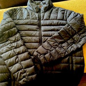 Hawke and Co. Men’s Medium black jacket